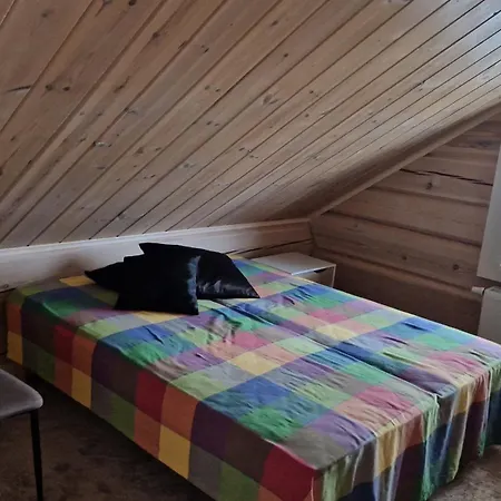Taga-kalda Chalet Nupli